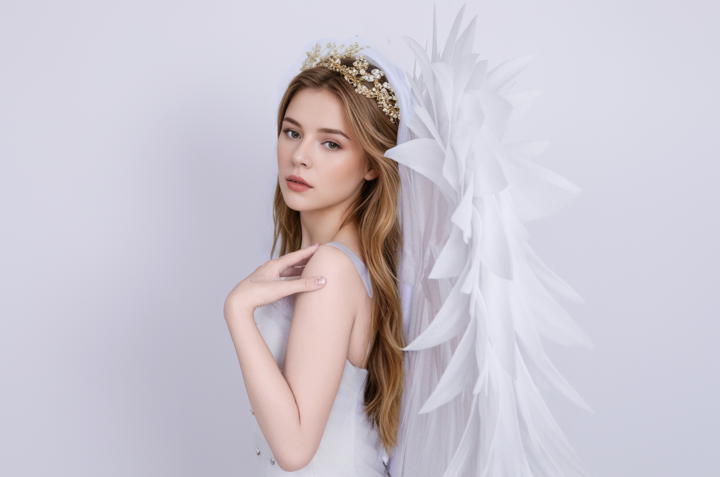 Heart - shaped white foam cotton photoshoot angel wings, unlocking a new fairy - like and beautiful style